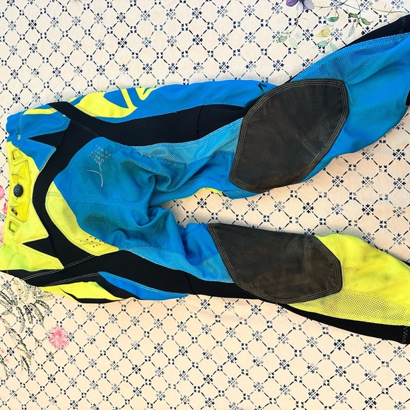 Fly Racing Gear - Picture 7 of 8